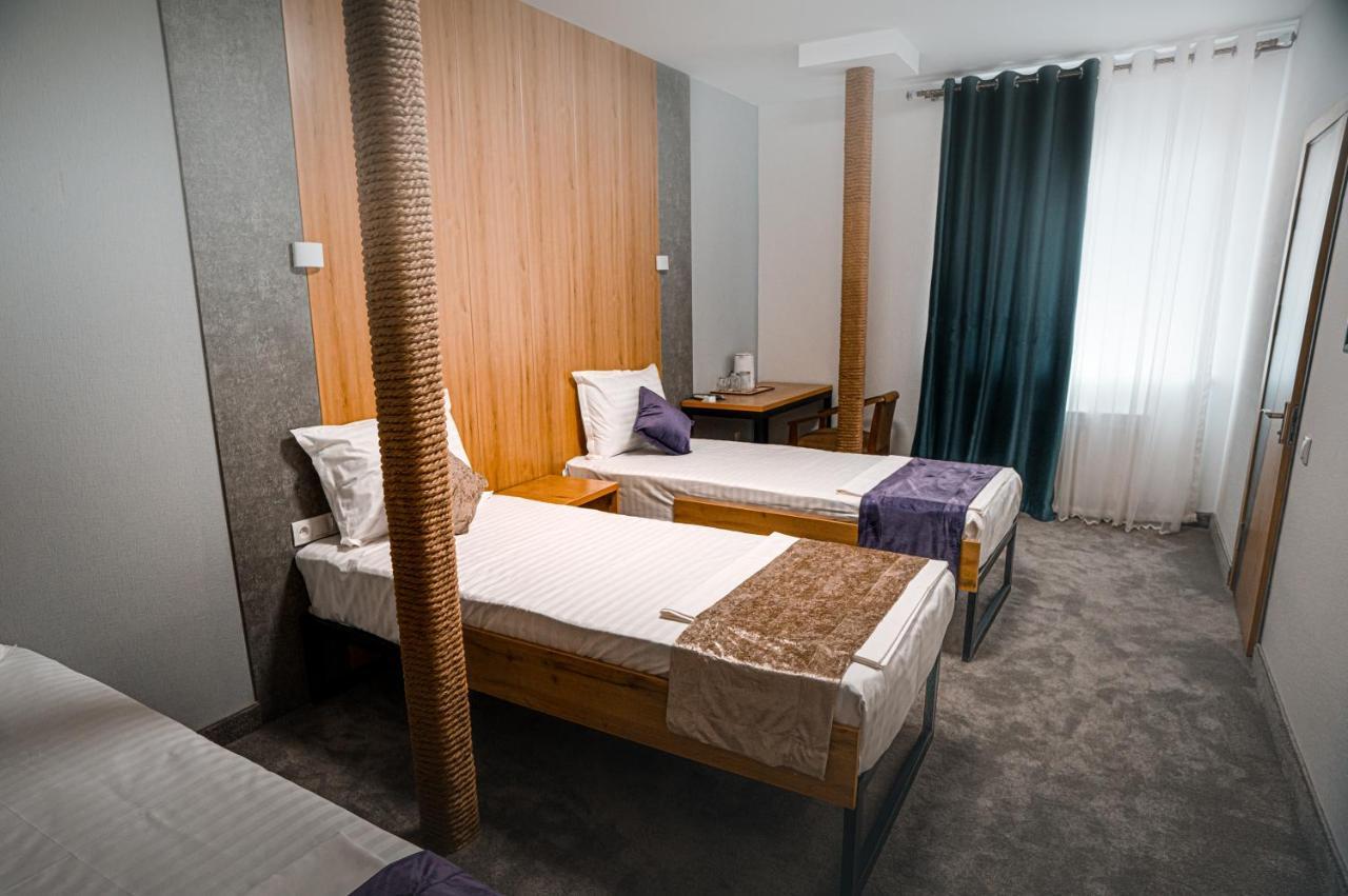 Demure Hotel Tashkent Exterior photo